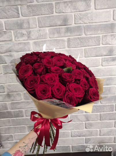 Доставка цветов Букетов Розы Пионы Гипсофила