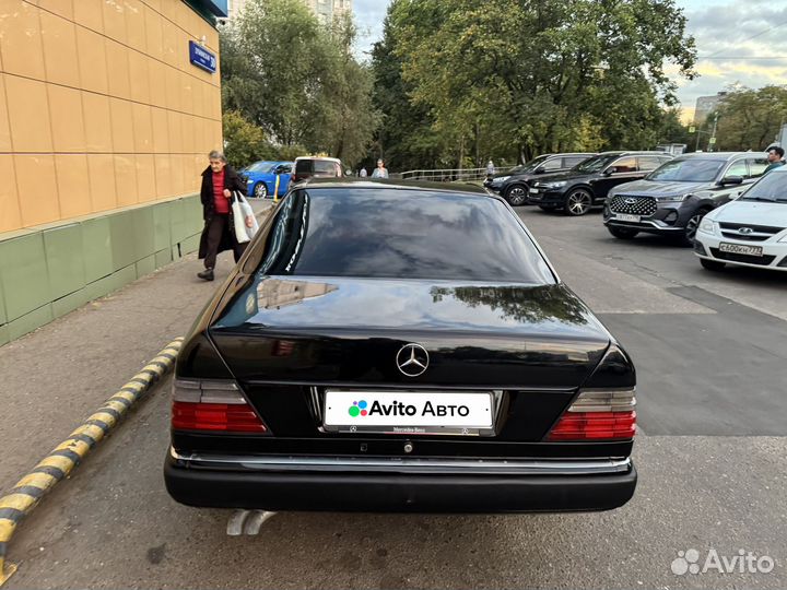 Mercedes-Benz E-класс 3.2 AT, 1995, 284 383 км