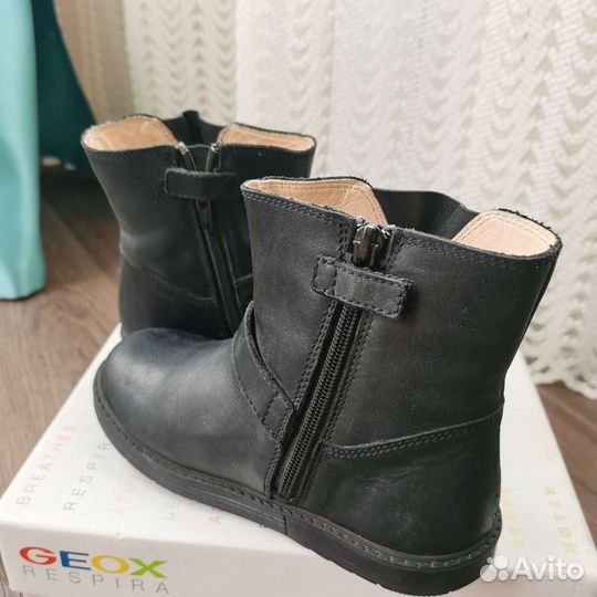 Ботинки для девочки