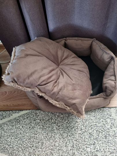 Лежанка для кошек новая