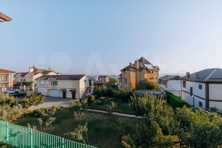 Дом 155 м² на участке 5 сот.