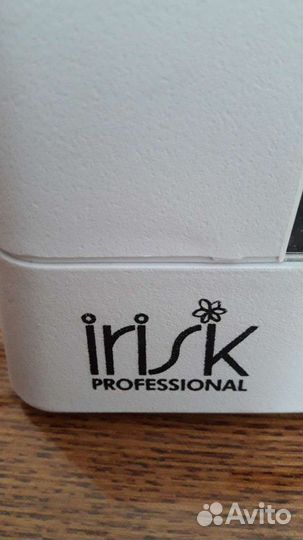 Ультрафиолетовая лампа для маникюра