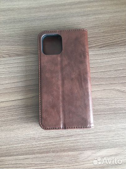 Чехол на iPhone 12