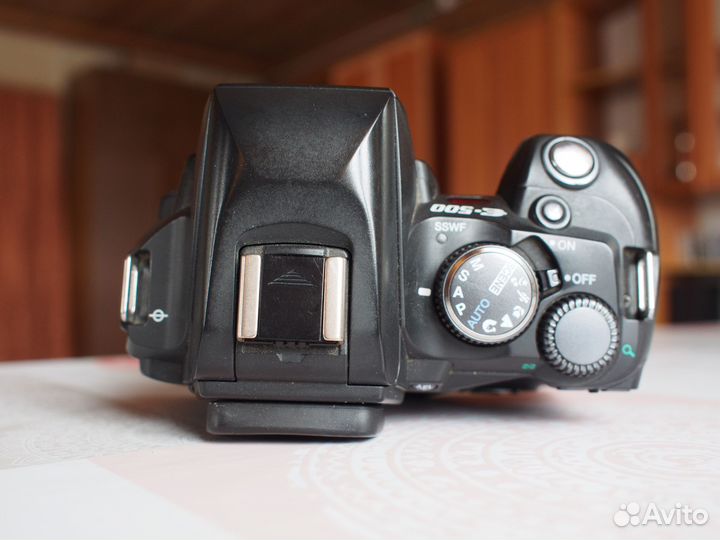 Olympus e-500 и два объектива