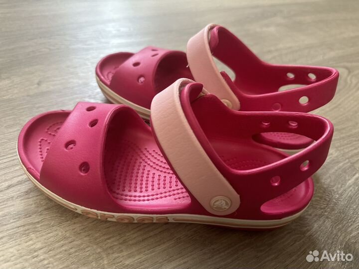 Сандалии crocs для девочки j2