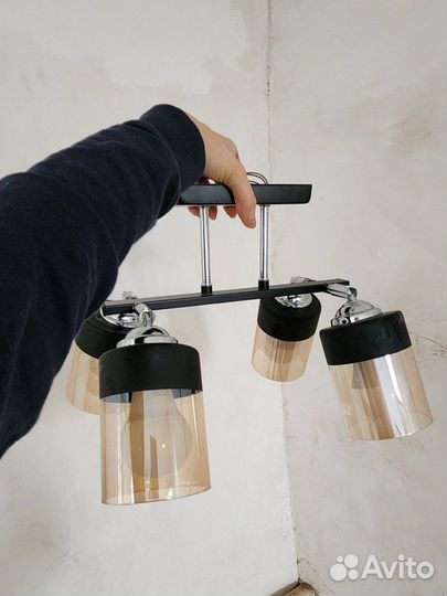 Потолочная люстра