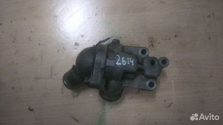 Корпус термостата Mitsubishi Carisma 1.8 1.6