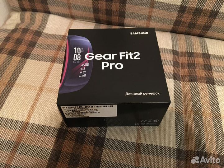Фитнес-браслет Samsung Galaxy Fit2 Pro