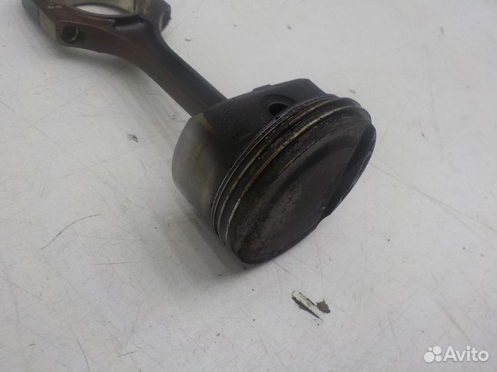 Поршень на Hyundai Solaris