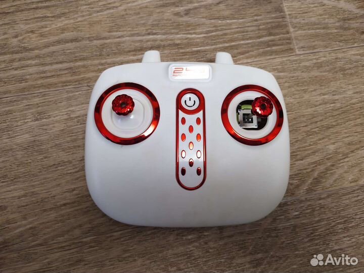 Квадрокоптер с камерой Skymoto x5 pro