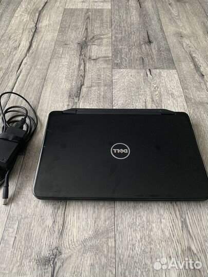 Ноутбук Dell N5050