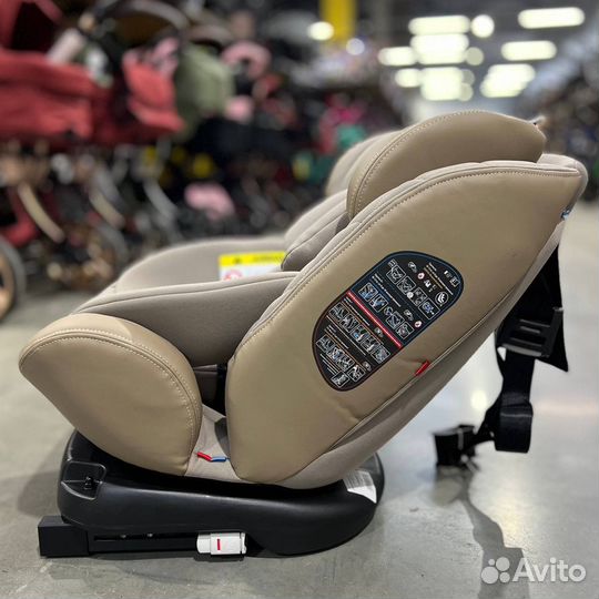 Новое автокресло luxmom 0-36кг