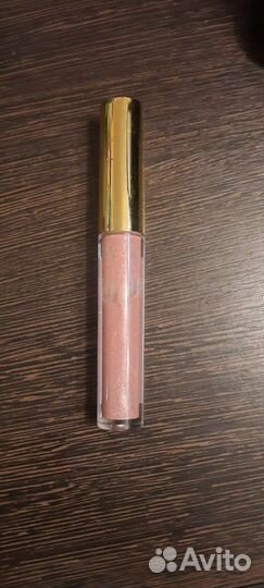 Блеск для губ с 3d эффектом