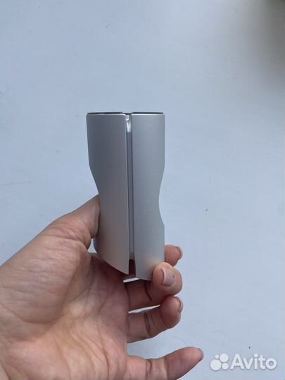 Док-станция Just Mobile TimeStand для Apple Watch