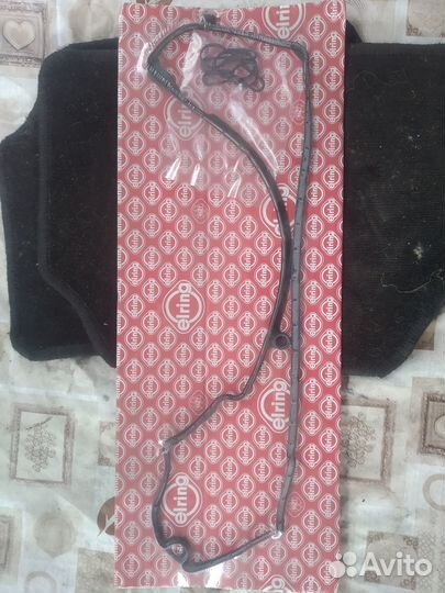 Прокладка клапанной крышки Мерседес Бенц