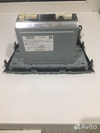 Головное устройство Toyota Camry