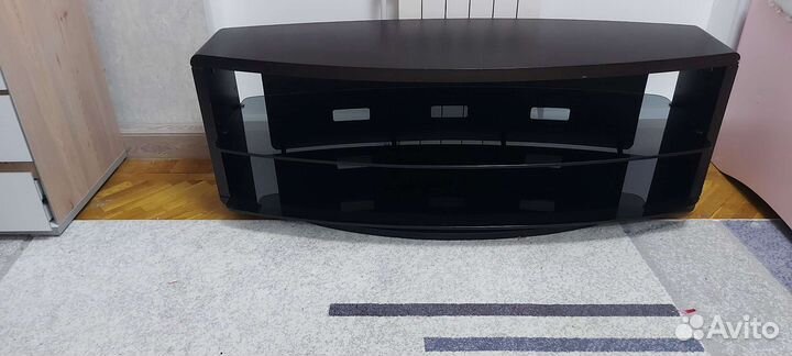 Тумба под телевизор