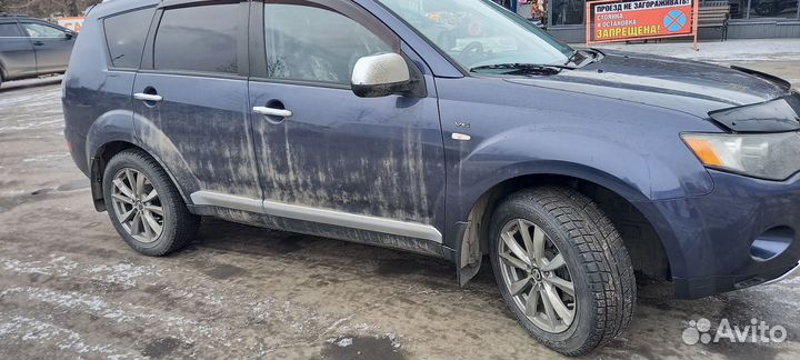 Mitsubishi Outlander 3.0 AT, 2007, 280 000 км