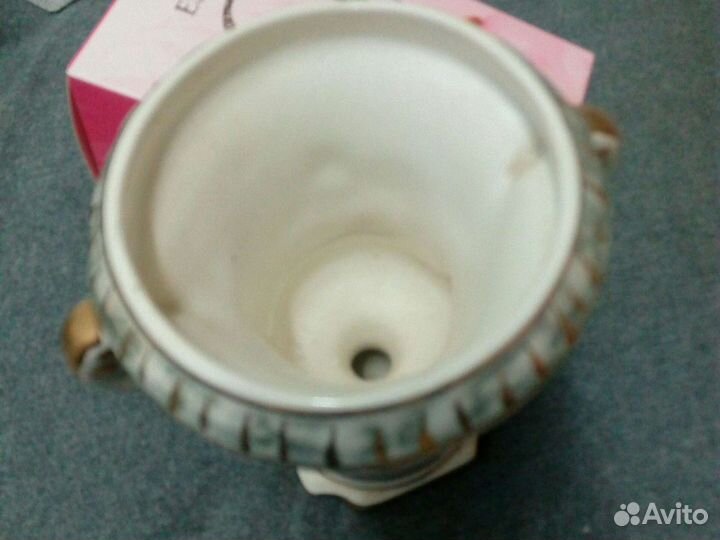 Ваза форфоровая