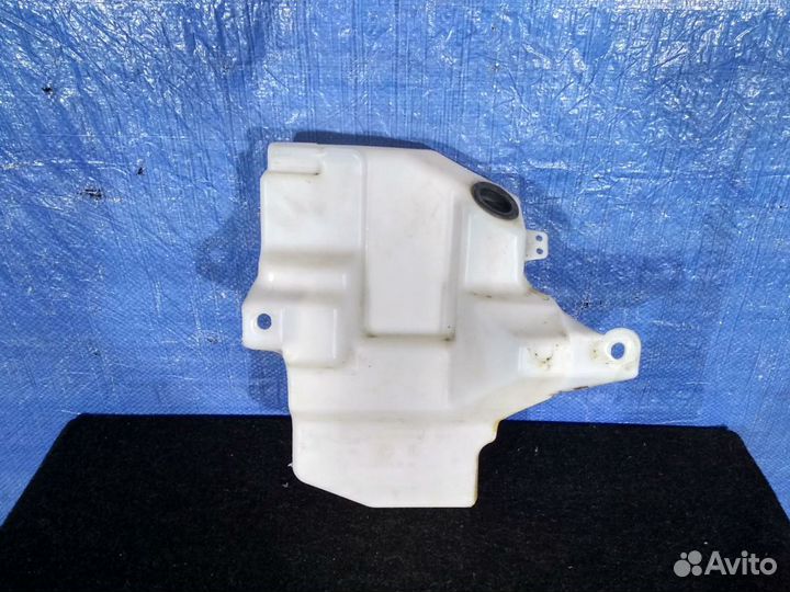 Бачок стеклоомывателя Ford Kuga 2 цбс 2012