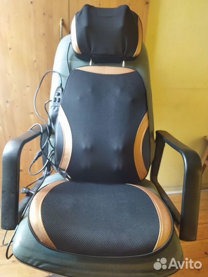 Массажное кресло