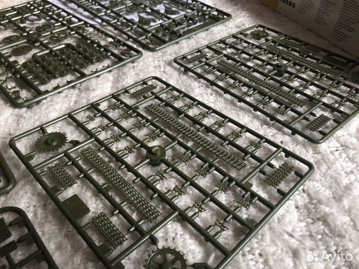 Сборная модель советский огнемётный танк от-26