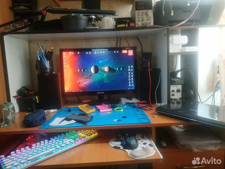 Мастер по ремонту компьютеров и гаджетов