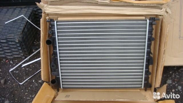 Радиатор Рено Сандеро