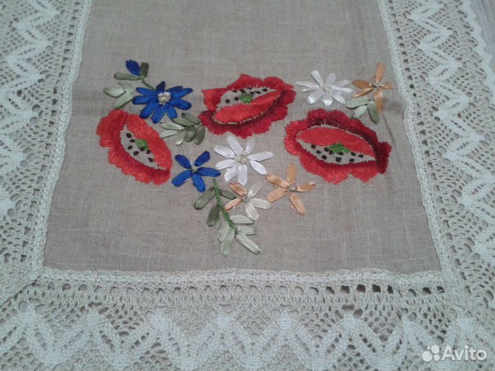 Скатерть и рушники с вышивкой, льняные, новые