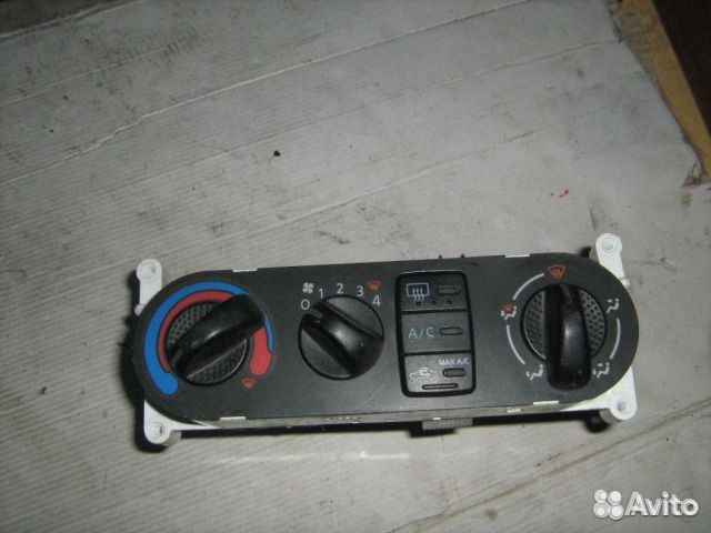 Продам блок управления отопителем для Ниссан Альме