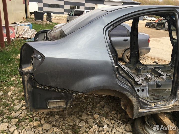 Крыло заднее правое с сапожком (Suzuki SX4)