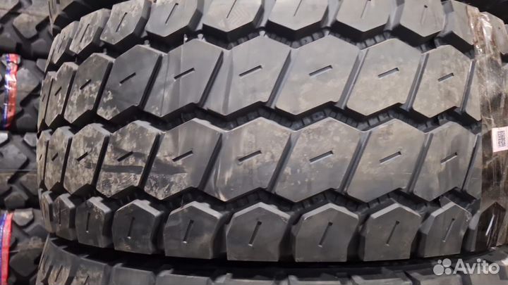 Грузовая шина 445 65 22.5 лм