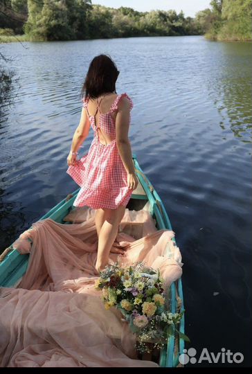 Лодка деревянная