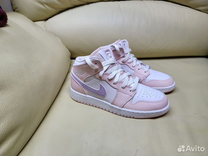 Кроссовки Nike Air Jordan новые кожаные 35.5 р