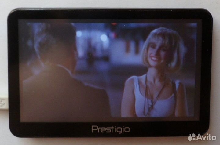 Навигатор Prestigio Geovision 5300 даром