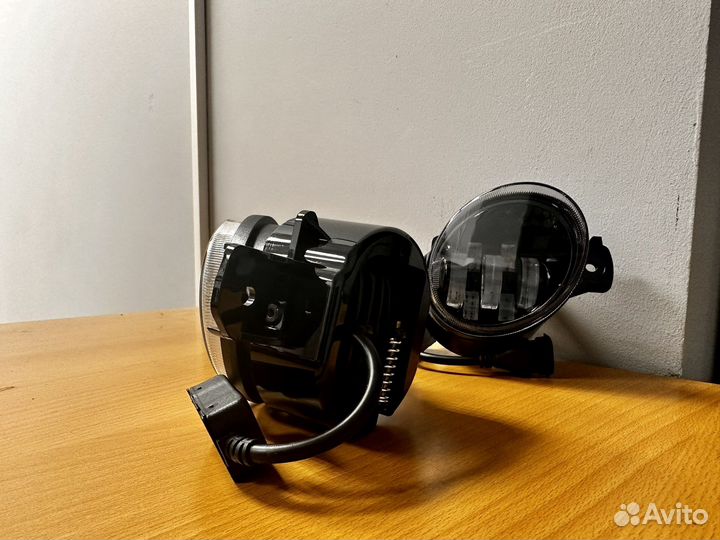 Противотуманная фара 2 режима 70w на ниссан