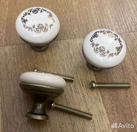 Декоративные ручки для мебели