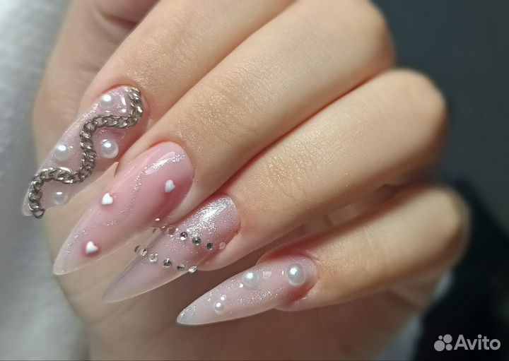 Мастер маникюра и педикюра