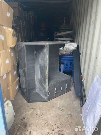 Компьютерный стол ресепшн для офиса