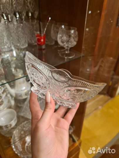 Хрустальная конфетница