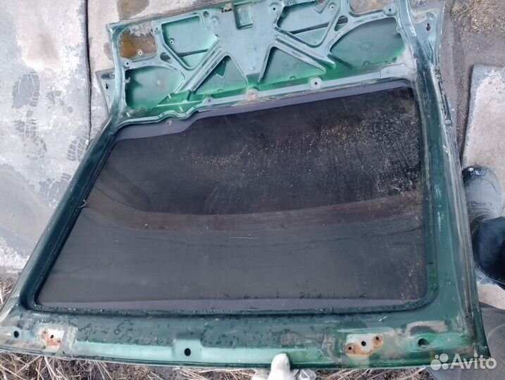 Крышка багажника со стеклом ваз 2112