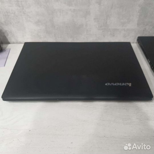 Ноутбук lenovo