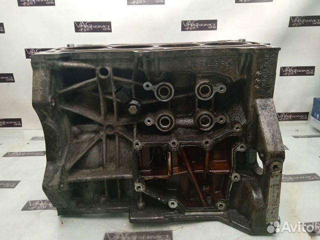 Голый блок цилиндров VAG VVW 1.4 16V CXS