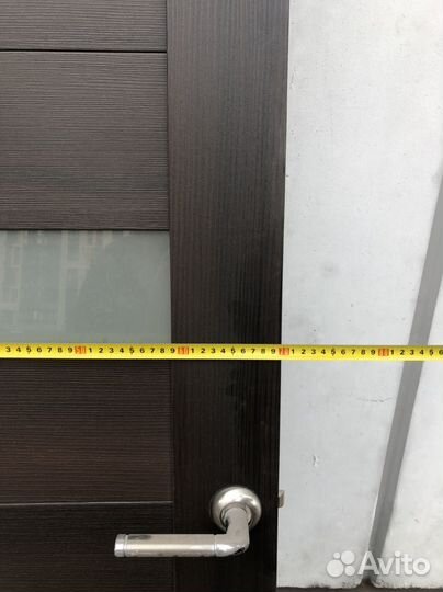 Дверь входная деревянная