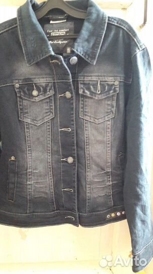 Куртка джинсовая