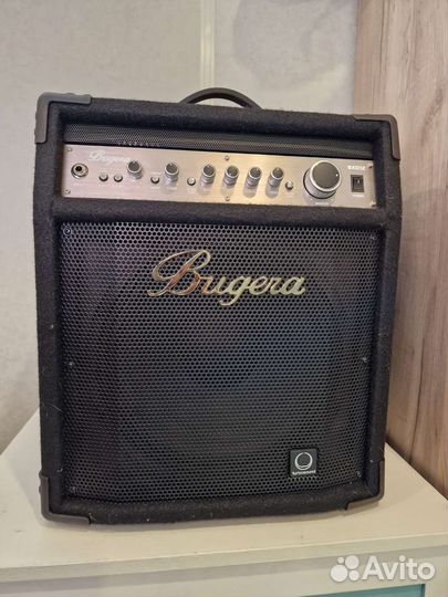 Комбик для бас гитары Bugera bxd12