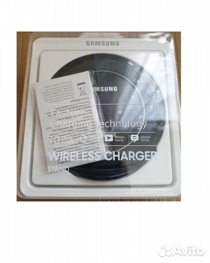 Беспроводное зарядное устройство Sumsung EP-NG930