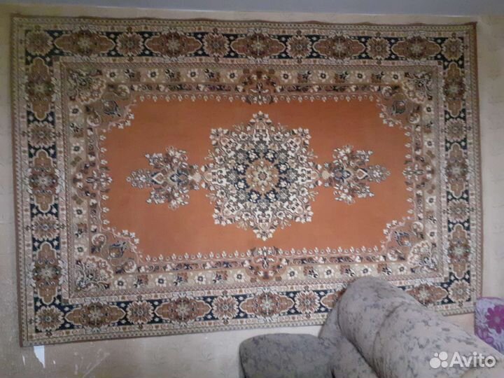 Ковер полушерстяной 2-3 m