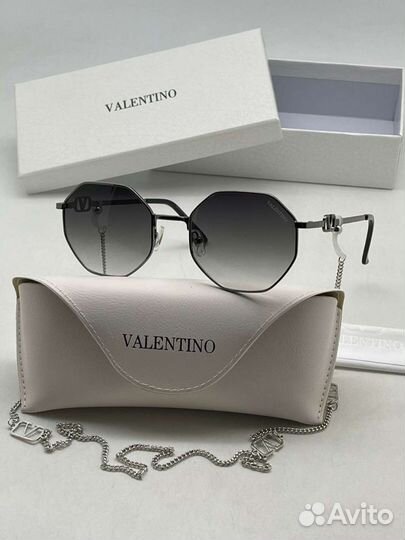 Солнцезащитные очки женские новые