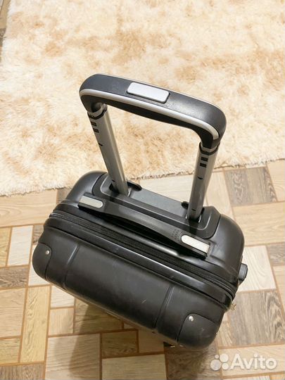 Чемодан ручная кладь s